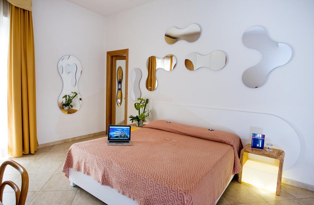 Joli Park Hotel - Caroli Hotels Gallipoli Esterno foto